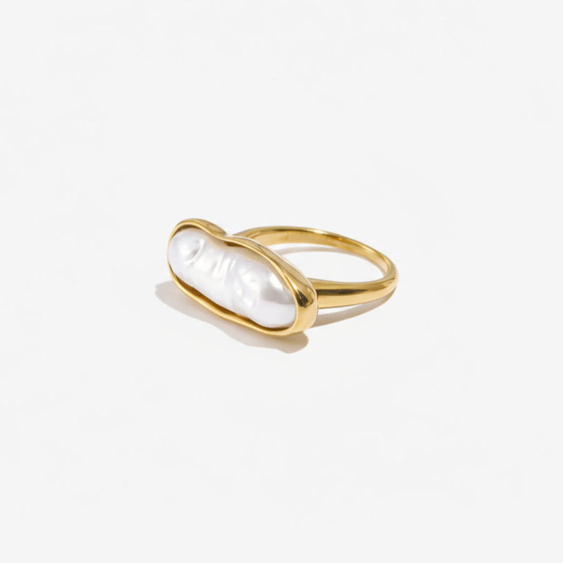 Bianca Ring