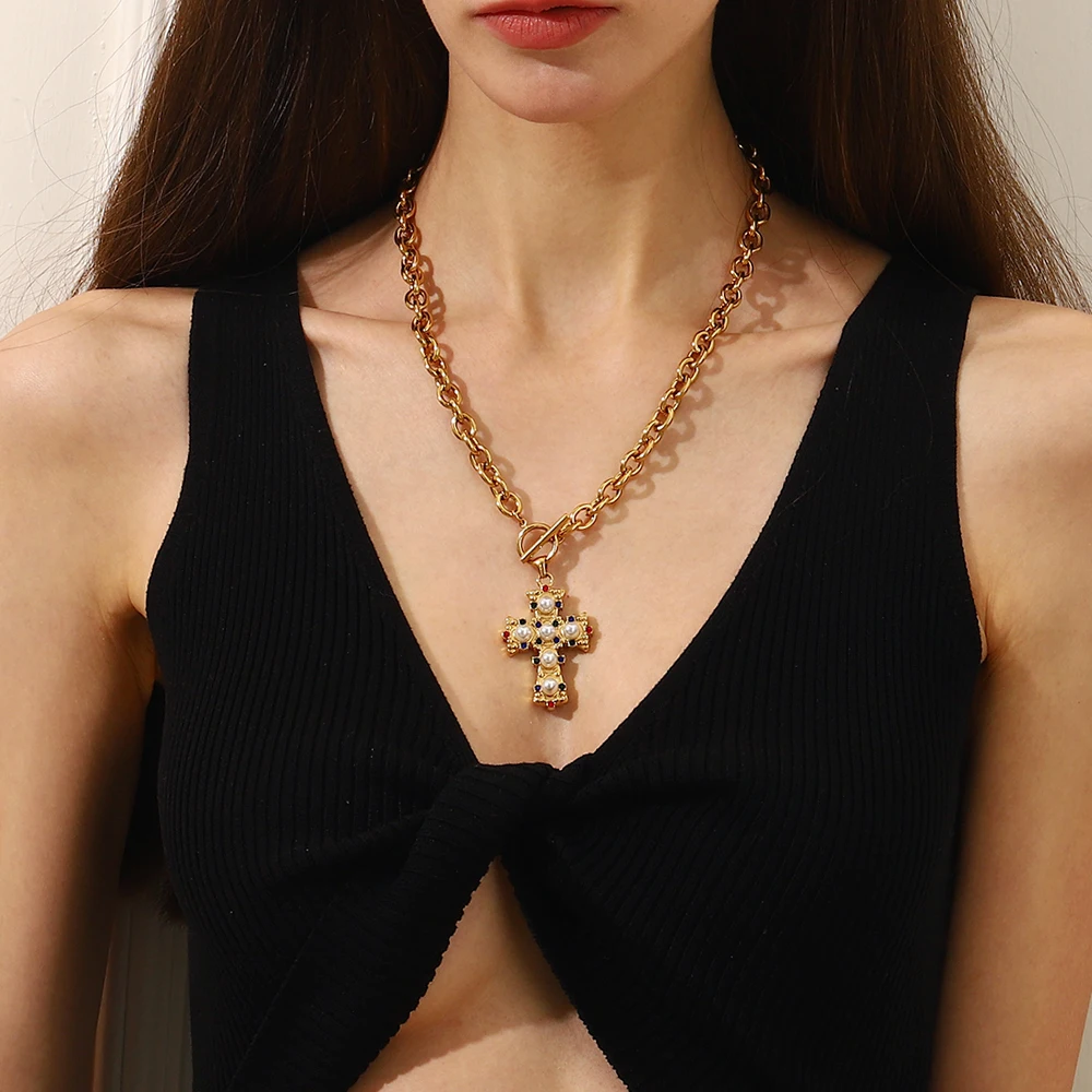 Valentina Necklace