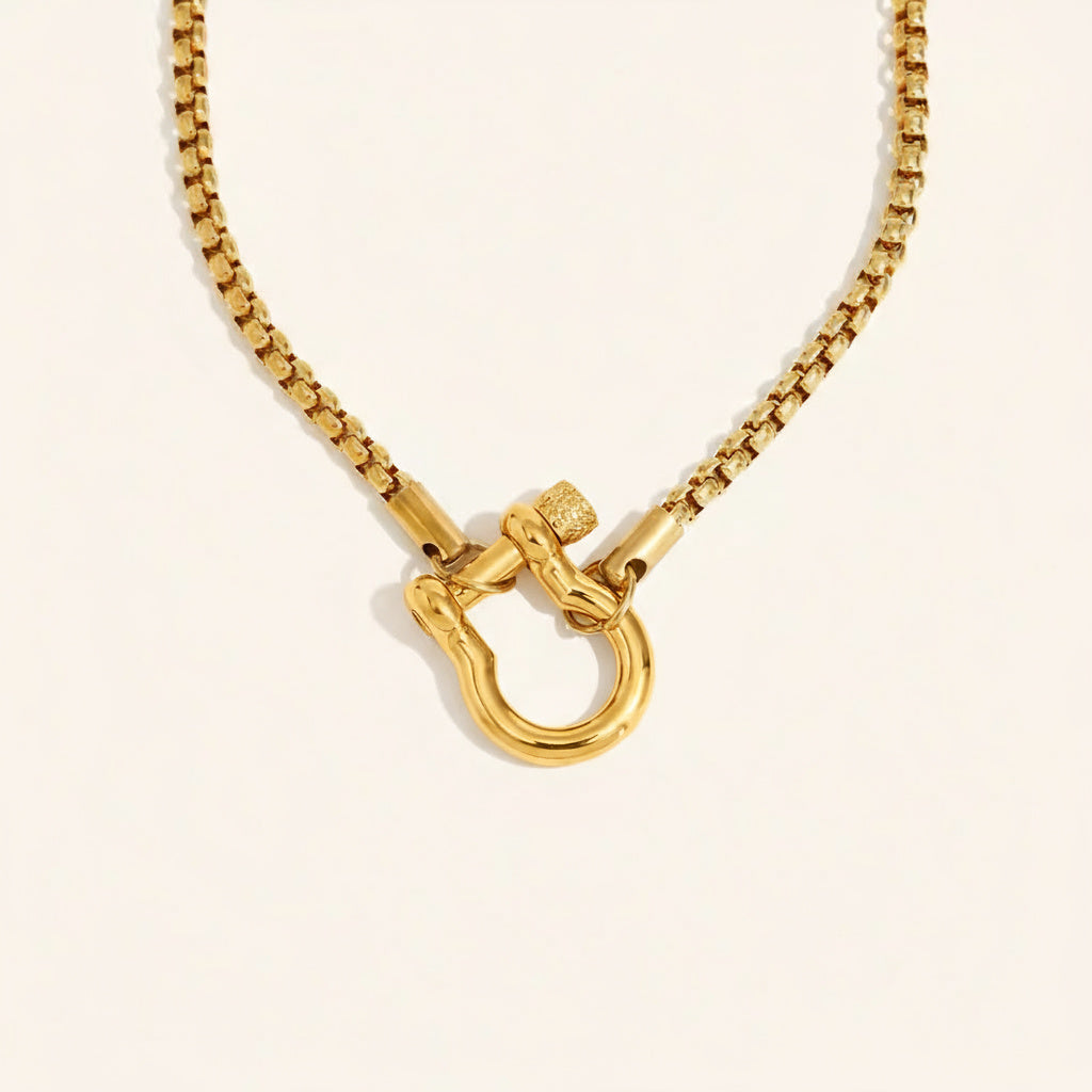Herradura Necklace