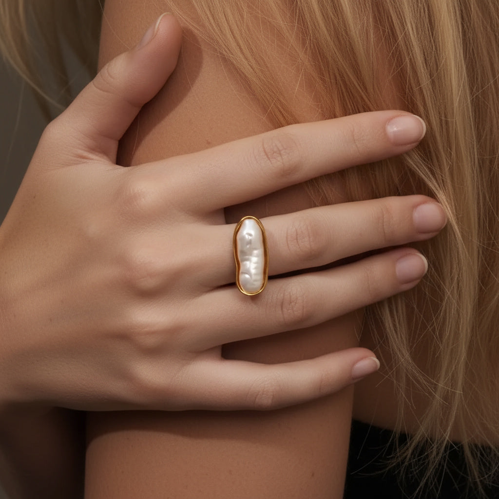 Bianca Ring